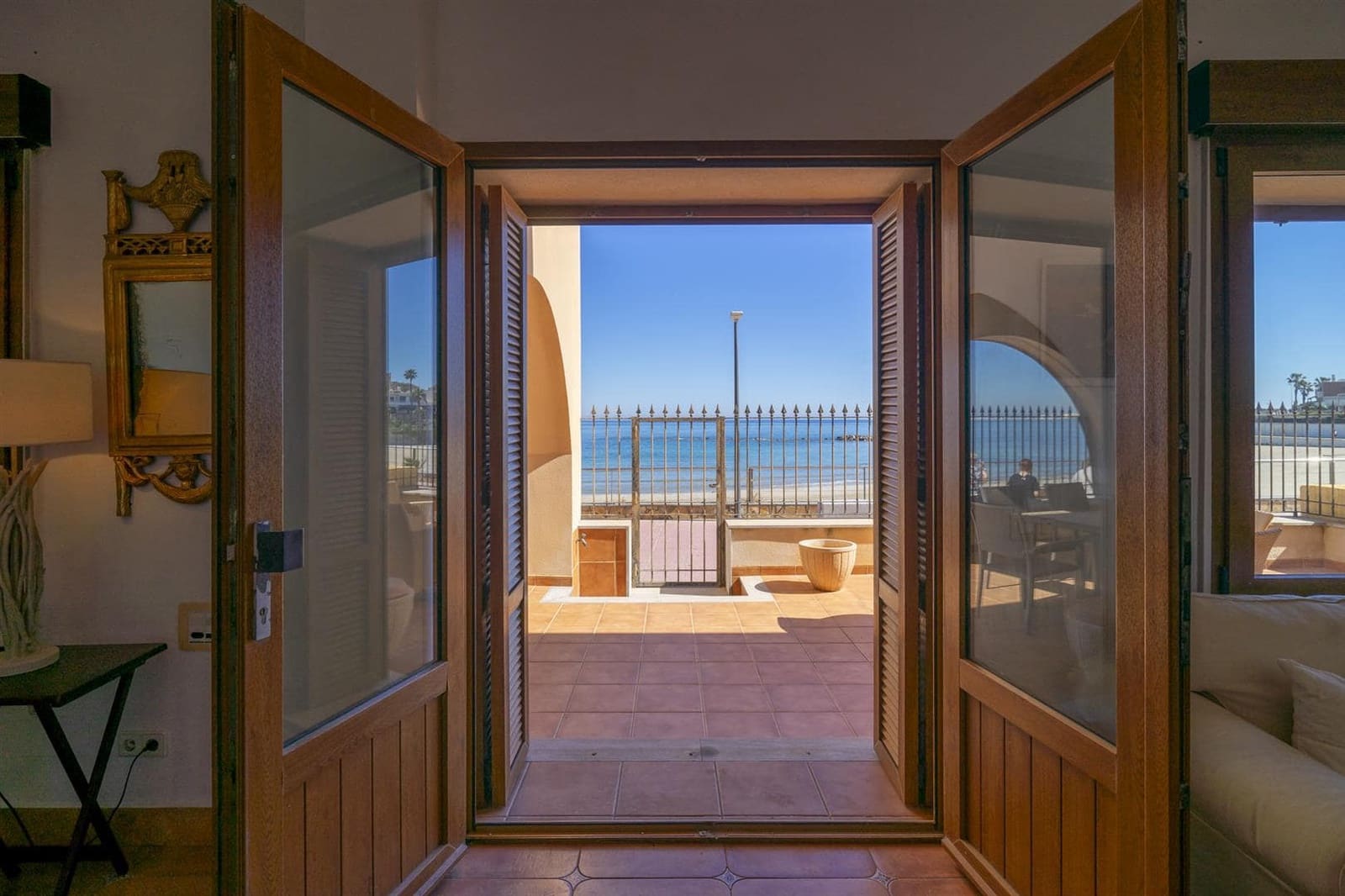 6 bedroom Villa for sale in Cabo de Palos with garage - € 2,500,000 (Ref: 9958746)