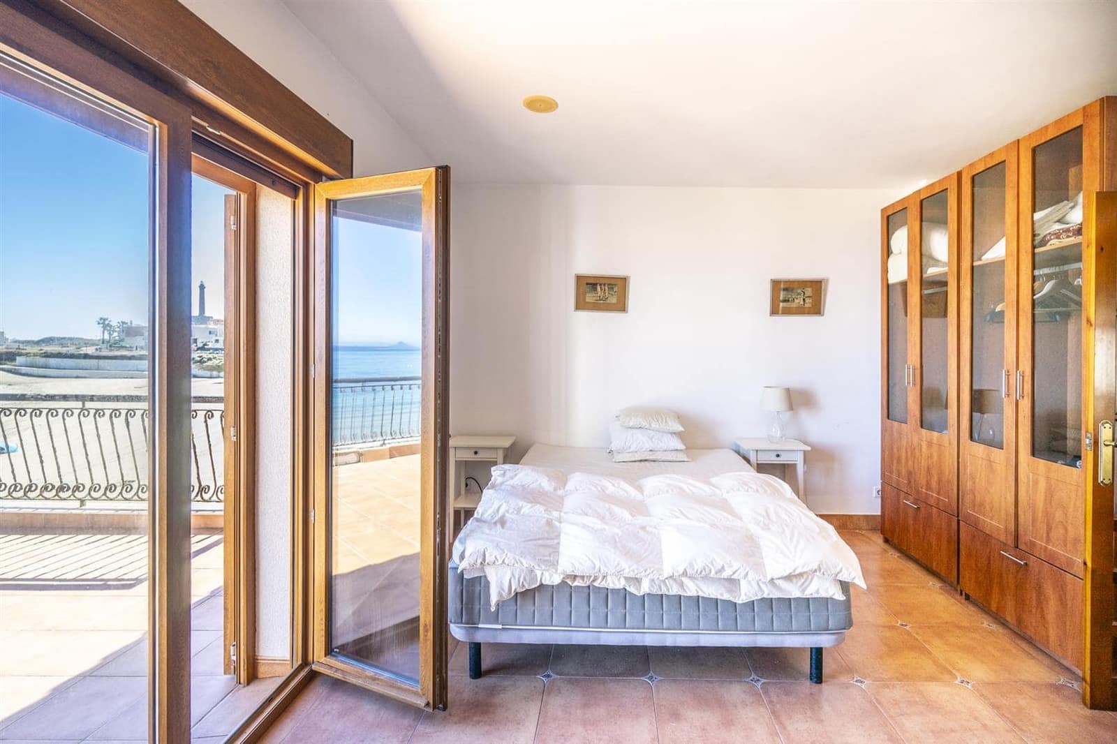 6 bedroom Villa for sale in Cabo de Palos with garage - € 2,500,000 (Ref: 9958746)