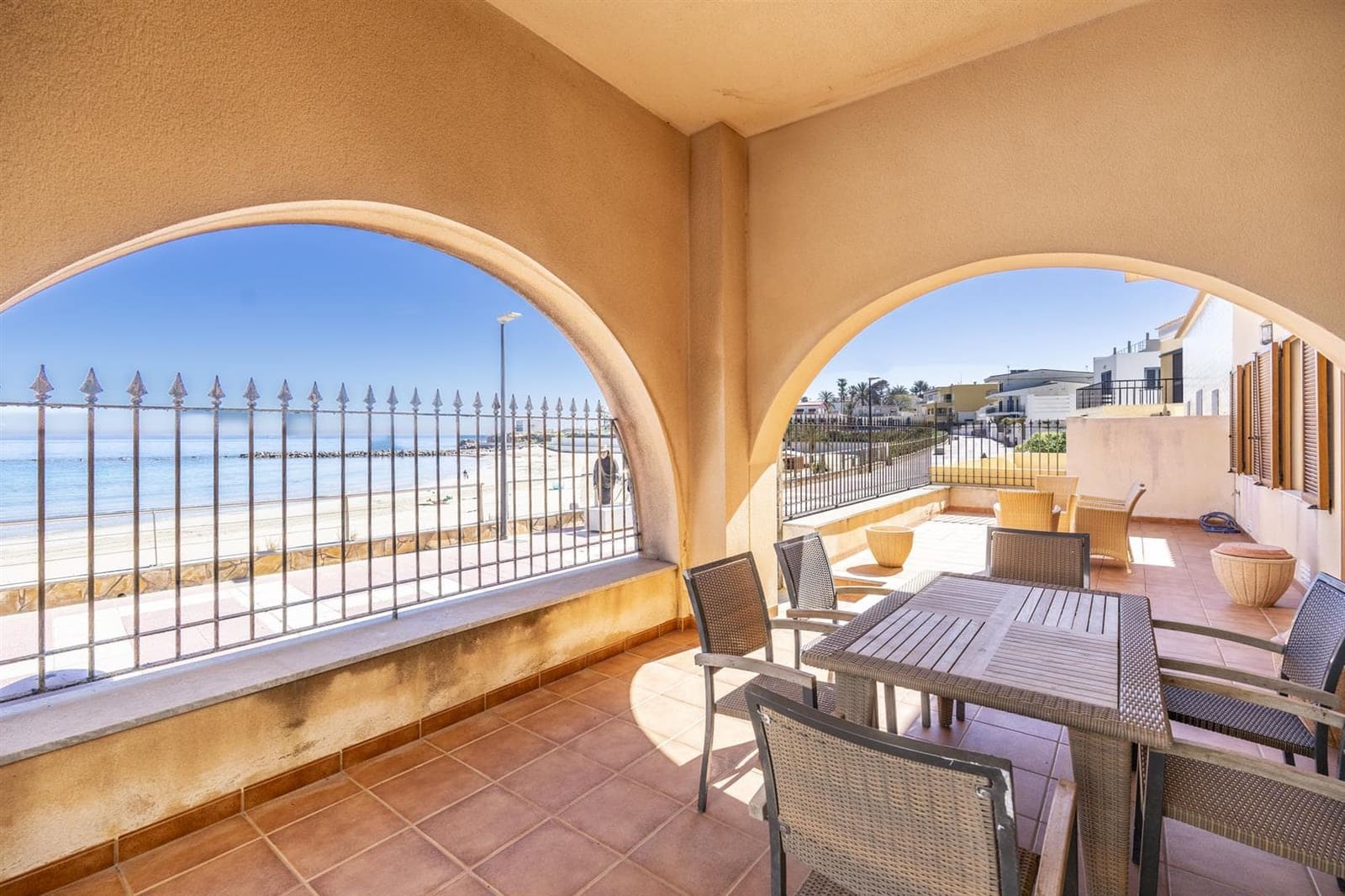 6 bedroom Villa for sale in Cabo de Palos with garage - € 2,500,000 (Ref: 9958746)