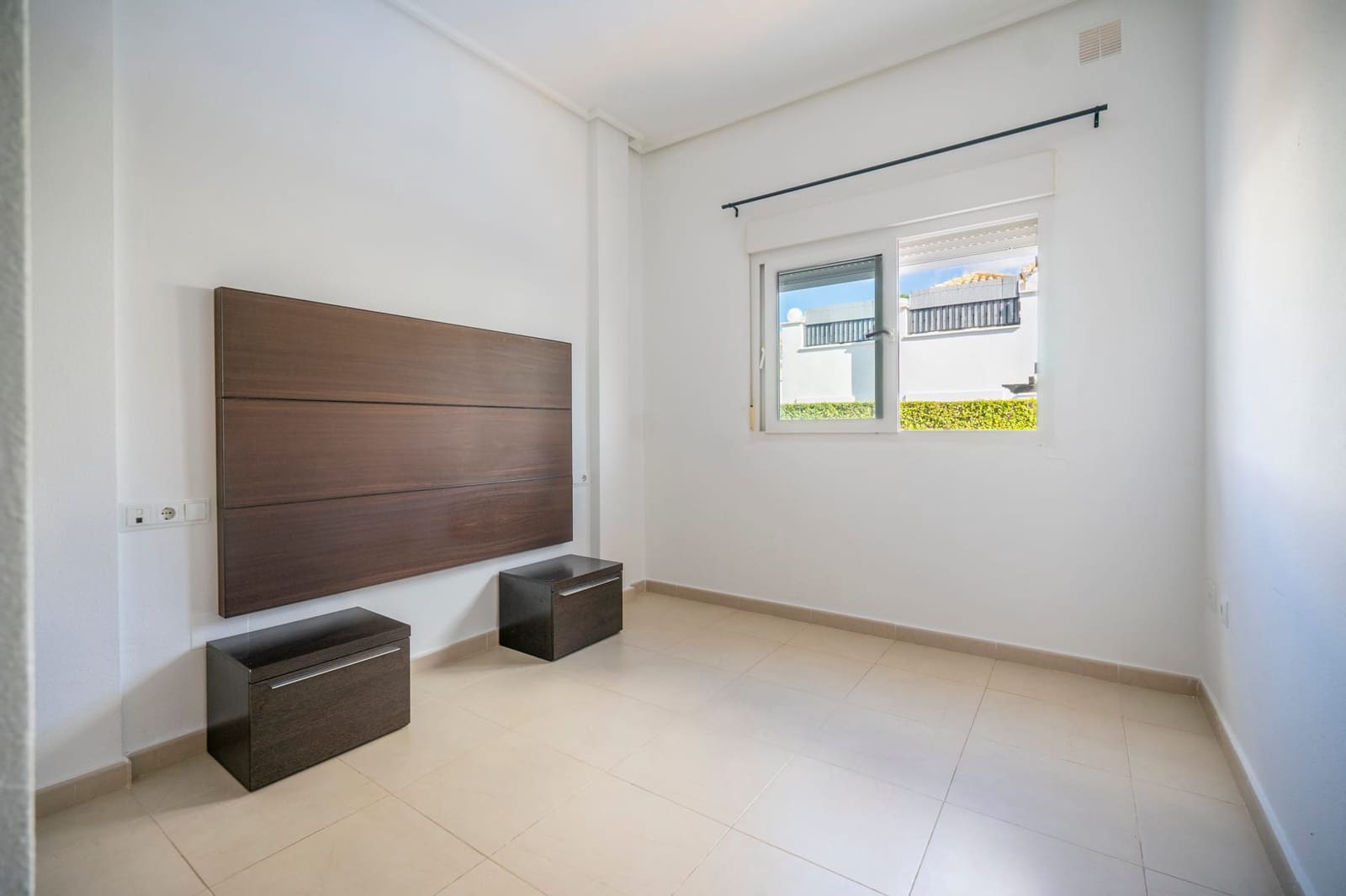 2 soverom Villa til salgs i Roldan - € 235 000 (Ref: 9958748)
