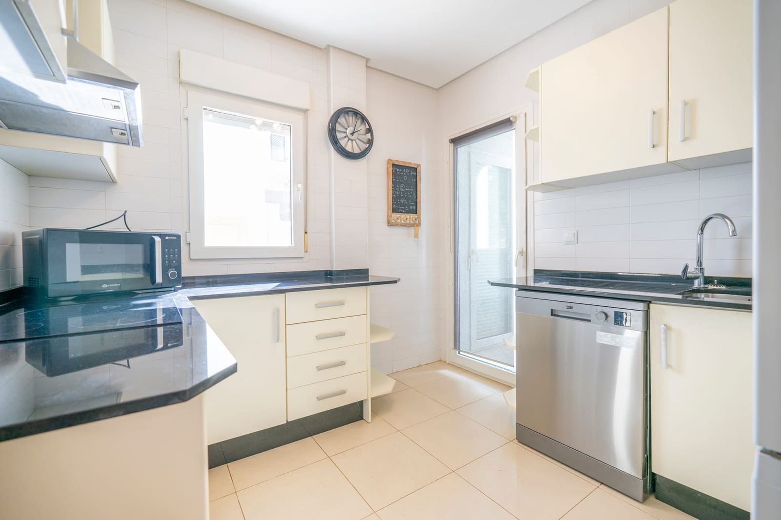 2 soverom Villa til salgs i Roldan - € 235 000 (Ref: 9958748)