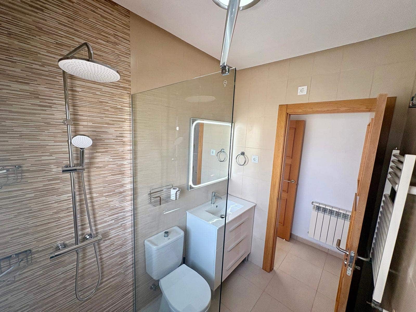 3 bedroom Villa for rent in La Torre Golf Resort with pool garage - € 1,550 (Ref: 9969213)