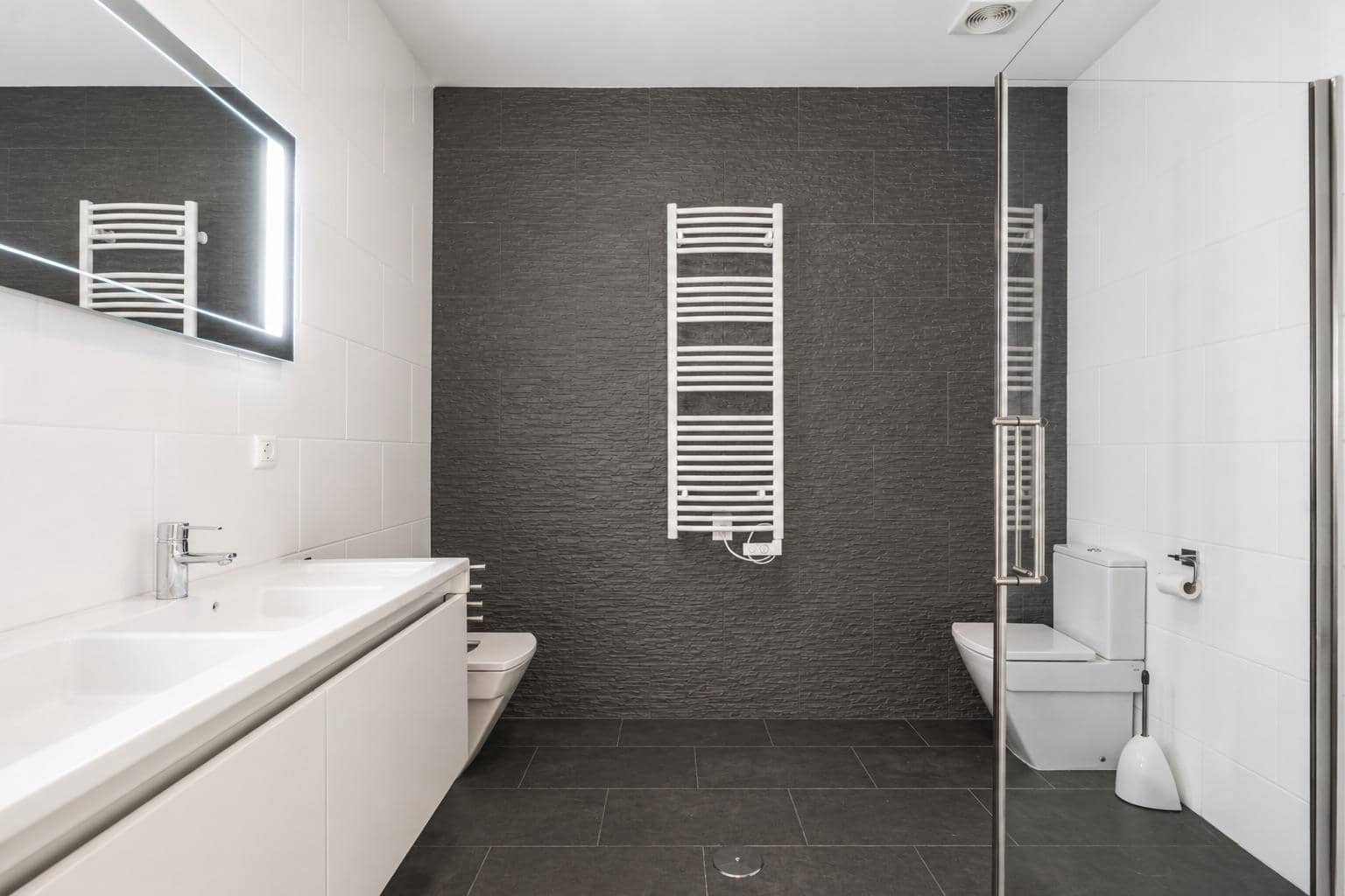5 camera da letto Villa in vendita in El Carmoli - 1.000.000 € (Rif: 9996613)
