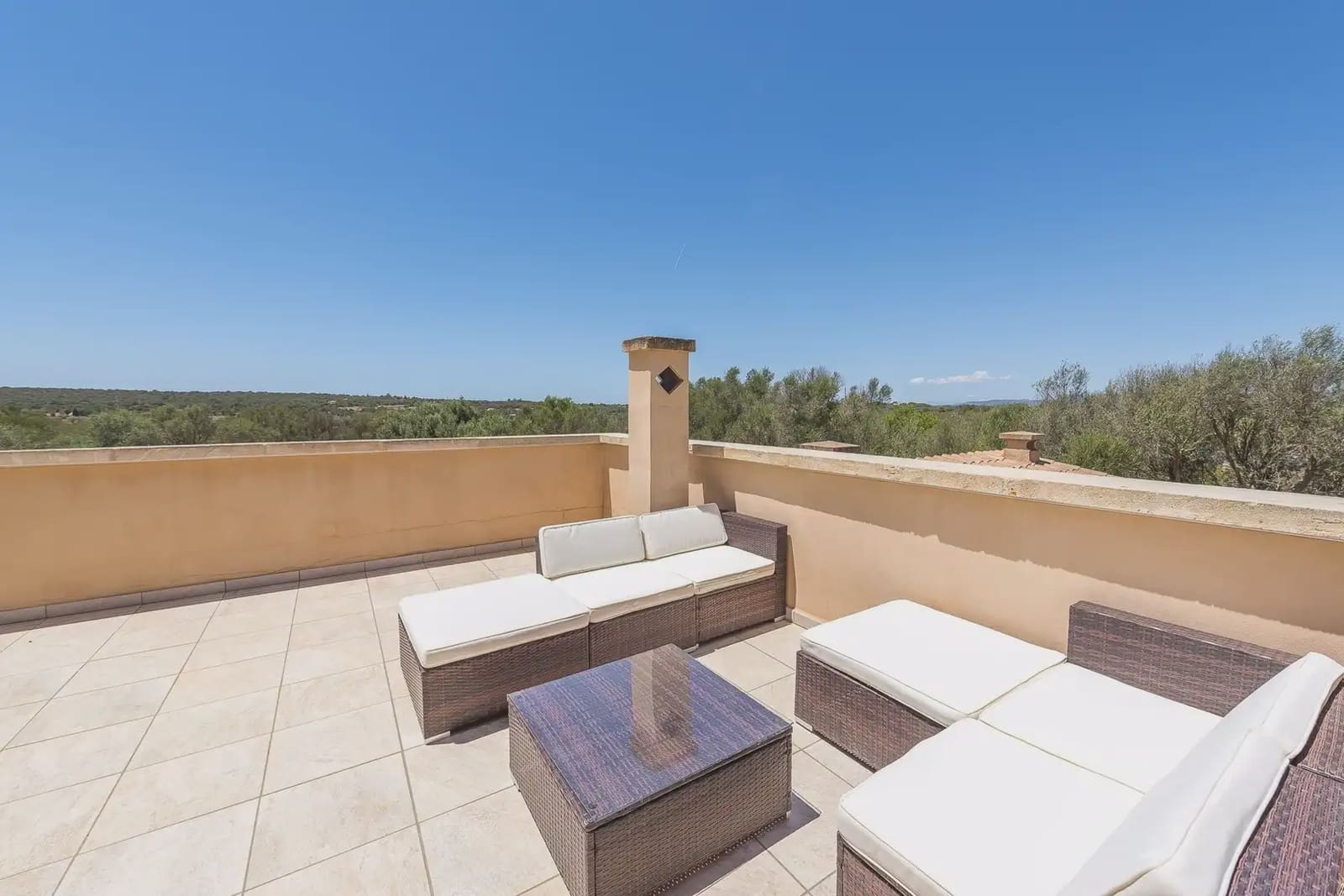 Finca/Maison de Campagne de 5 chambres à louer à Felanitx avec piscine - 20 000 € (Ref: 10004571)