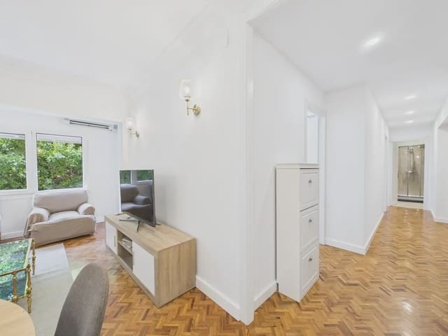 2 quarto Apartamento para arrendar em Santa Catalina, Palma de Mallorca - 1 650 € (Ref: 10014302)