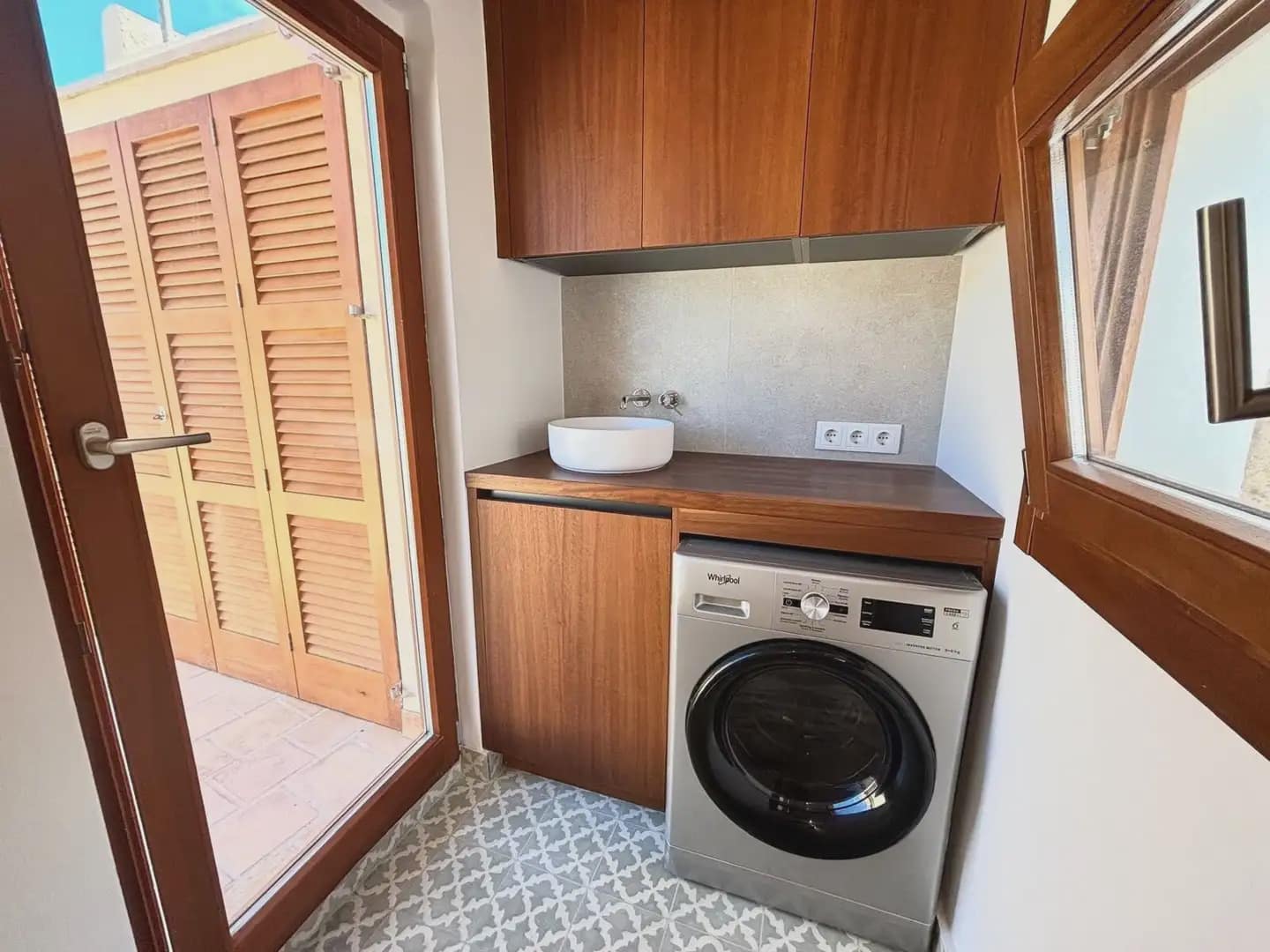 Appartement de 2 chambres à louer à Palma de Mallorca - 1 400 € (Ref: 10019745)