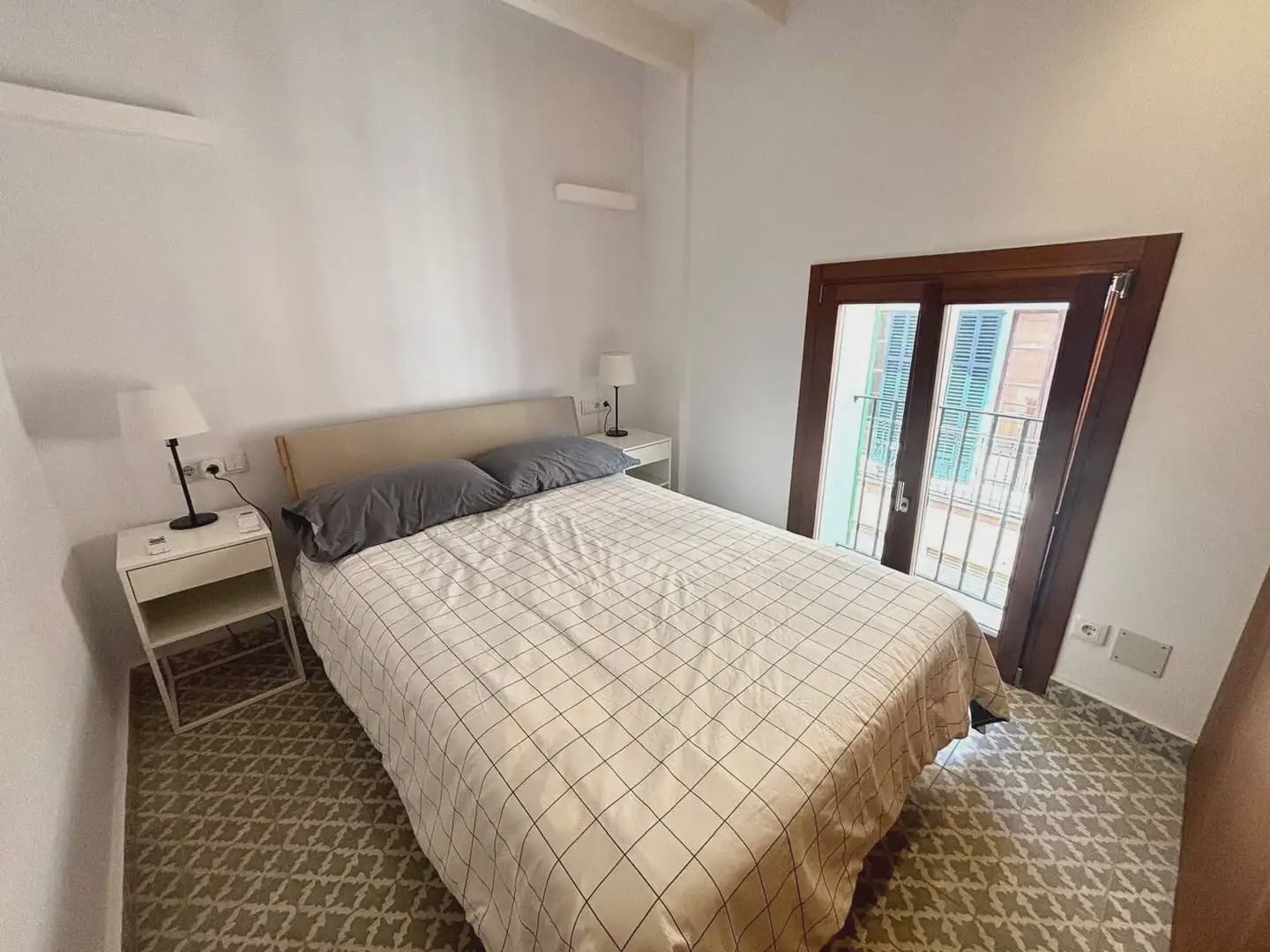 Appartement de 2 chambres à louer à Palma de Mallorca - 1 400 € (Ref: 10019745)