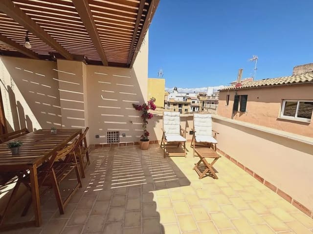 Appartement de 2 chambres à louer à Cort, Palma de Mallorca - 1 400 € (Ref: 10019745)