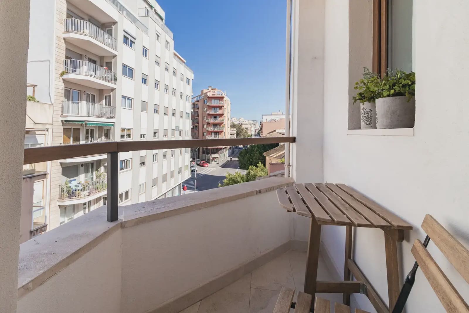 2 slaapkamer Flat te huur in Palma de Mallorca - € 1.700 (Ref: 10019746)