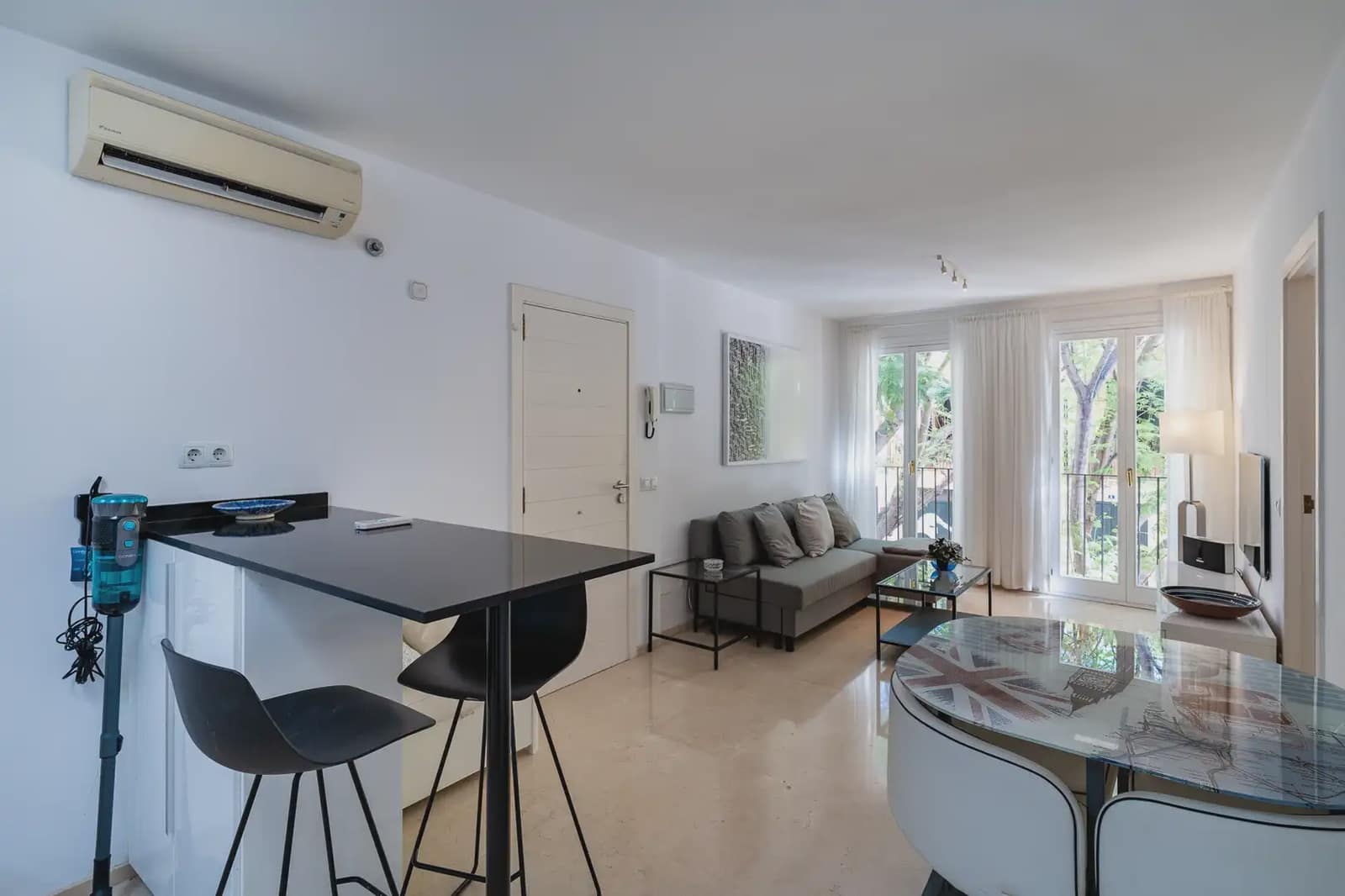 1 bedroom Flat for sale in Palma de Mallorca - € 470,000 (Ref: 10021577)