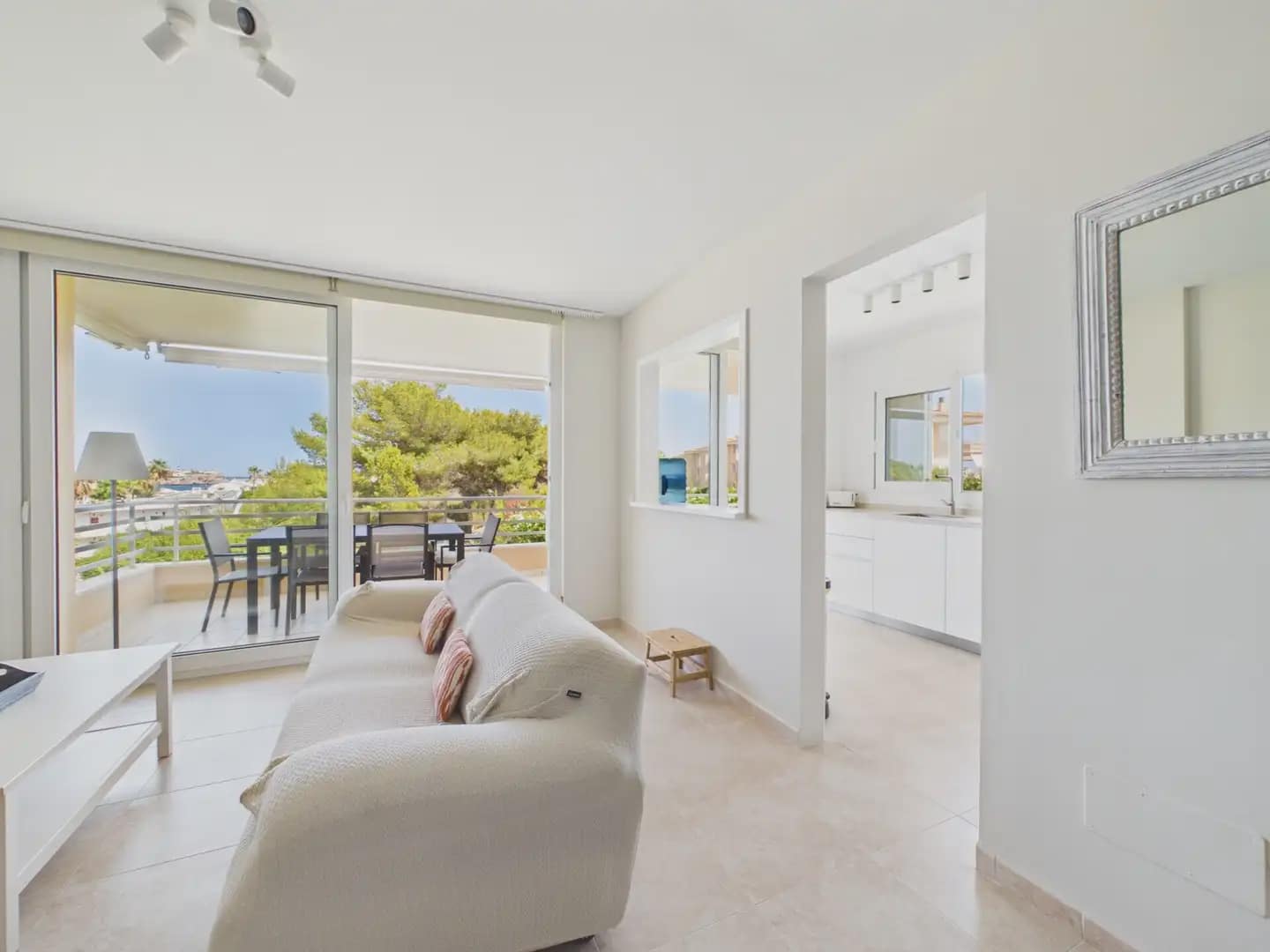 Appartement de 3 chambres à louer à Felanitx avec piscine - 1 600 € (Ref: 10023256)