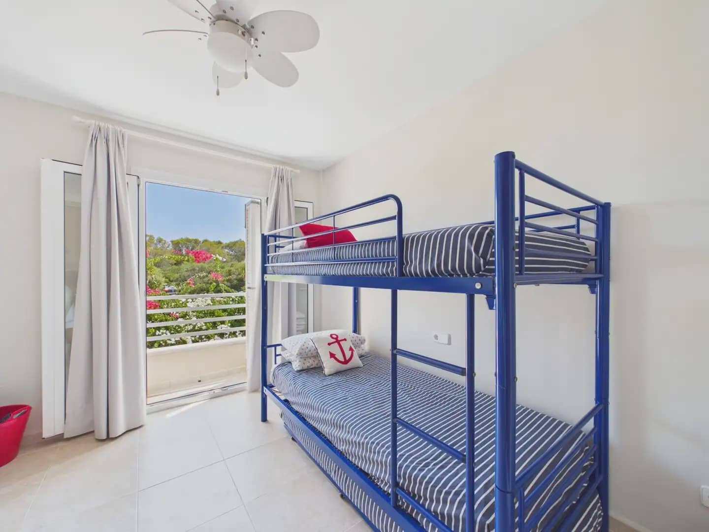 Appartement de 3 chambres à louer à Felanitx avec piscine - 1 600 € (Ref: 10023256)