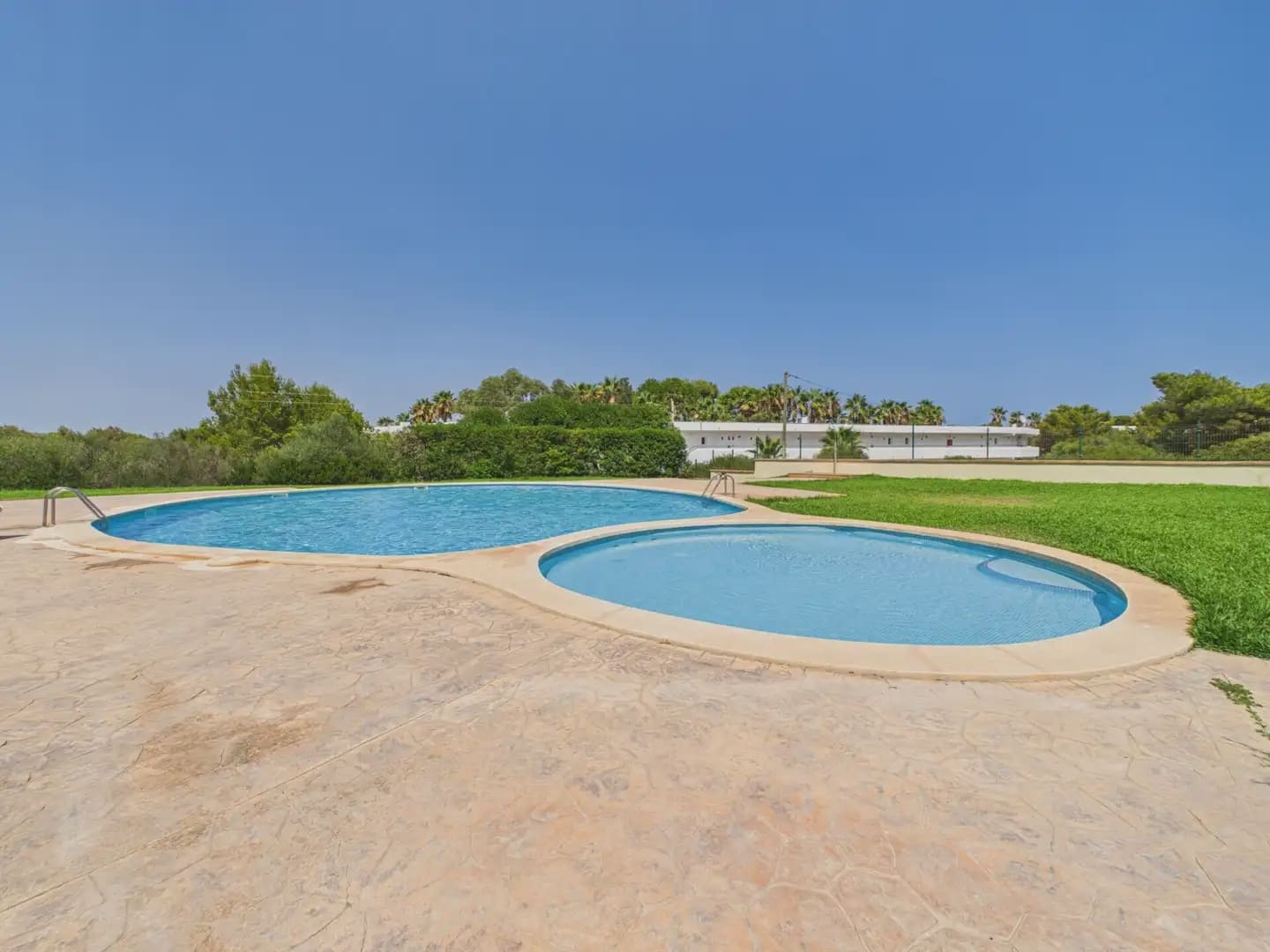Appartement de 3 chambres à louer à Felanitx avec piscine - 1 600 € (Ref: 10023256)