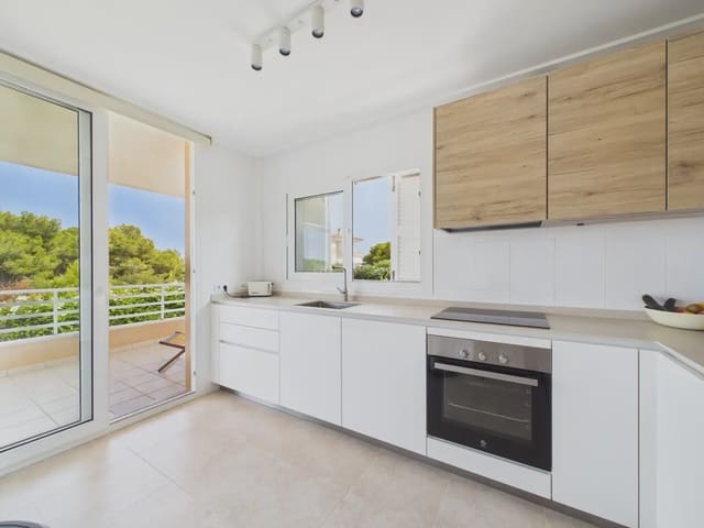 Appartement de 3 chambres à louer à Felanitx avec piscine - 1 600 € (Ref: 10023256)
