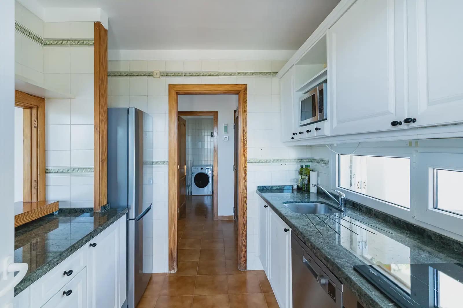 3 slaapkamer Flat te huur in Calvia met zwembad garage - € 3.500 (Ref: 10035662)