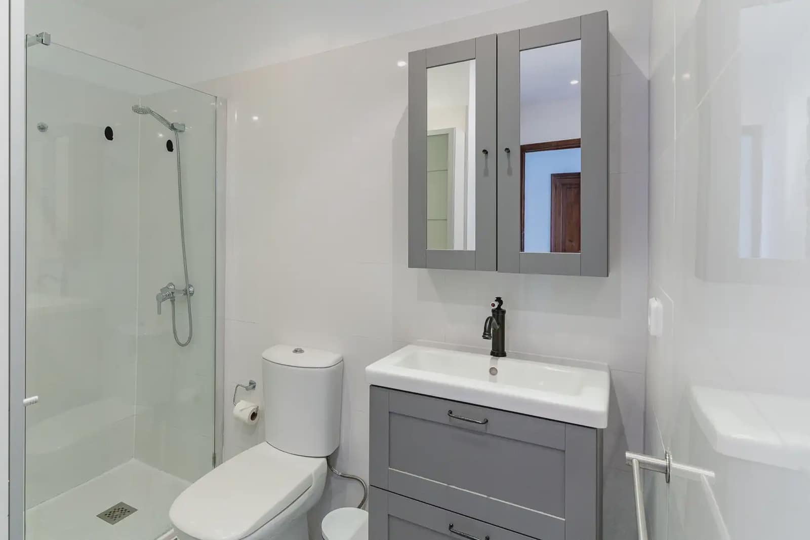 3 bedroom Flat for sale in Palma de Mallorca - € 495,000 (Ref: 10036229)