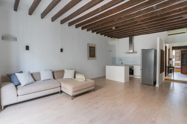 3 bedroom Flat for sale in Cort, Palma de Mallorca - € 495,000 (Ref: 10036229)