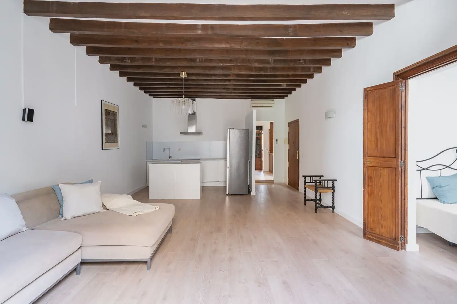 3 bedroom Flat for sale in Palma de Mallorca - € 495,000 (Ref: 10036229)
