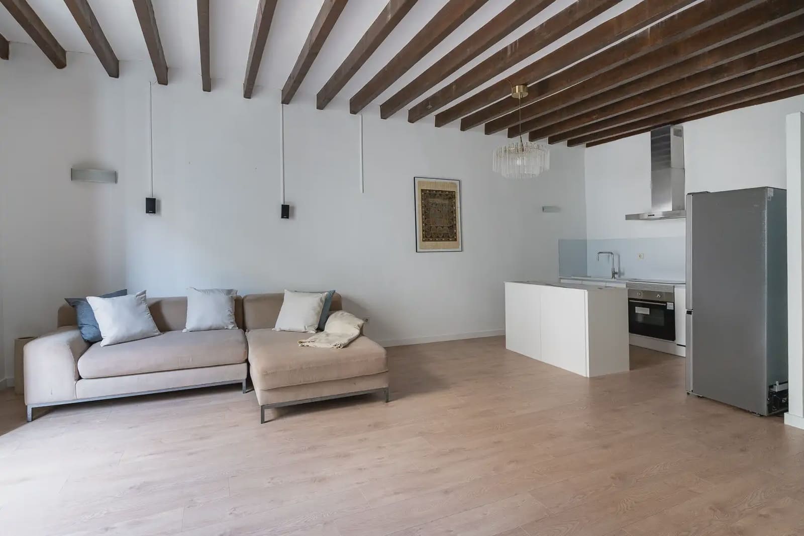 3 bedroom Flat for sale in Palma de Mallorca - € 495,000 (Ref: 10036229)