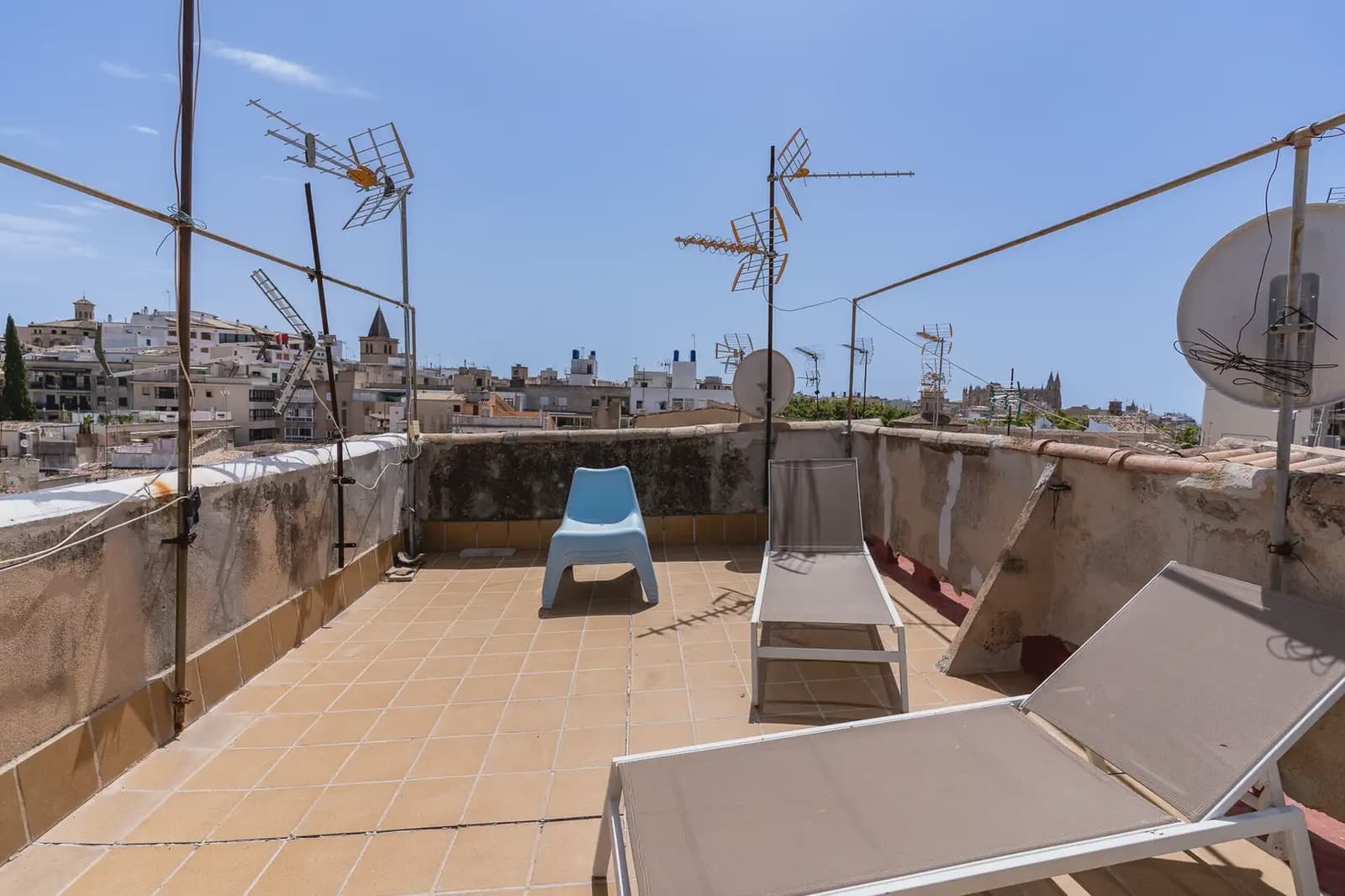 3 bedroom Flat for sale in Palma de Mallorca - € 495,000 (Ref: 10036229)