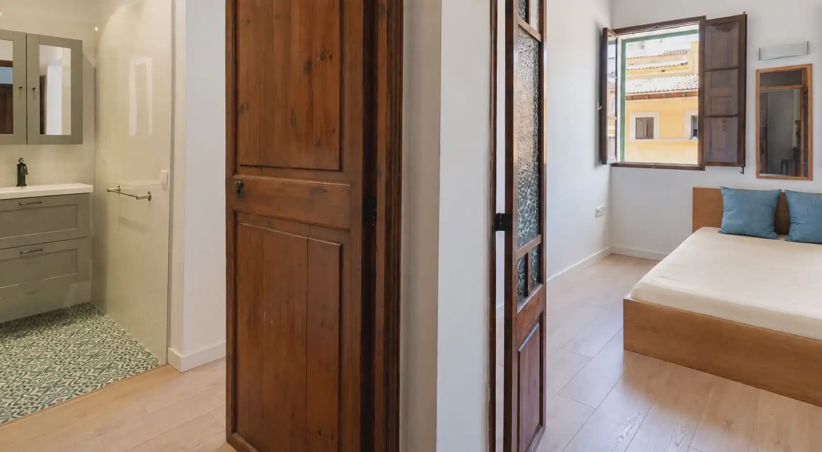 3 bedroom Flat for sale in Palma de Mallorca - € 495,000 (Ref: 10036229)