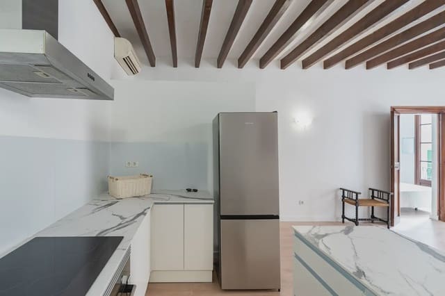 3 sovrum Lägenhet till salu i Cort, Palma de Mallorca - 479 000 € (Ref: 10036229)