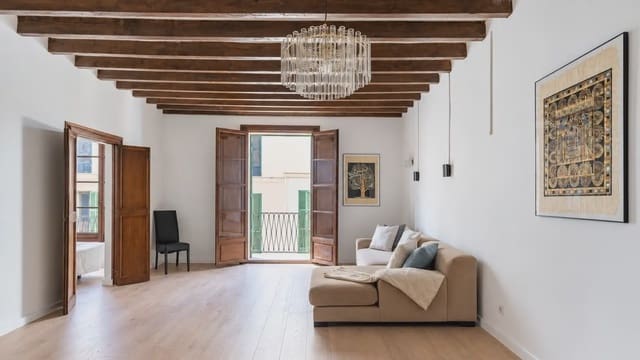 3 sovrum Lägenhet till salu i Cort, Palma de Mallorca - 479 000 € (Ref: 10036229)