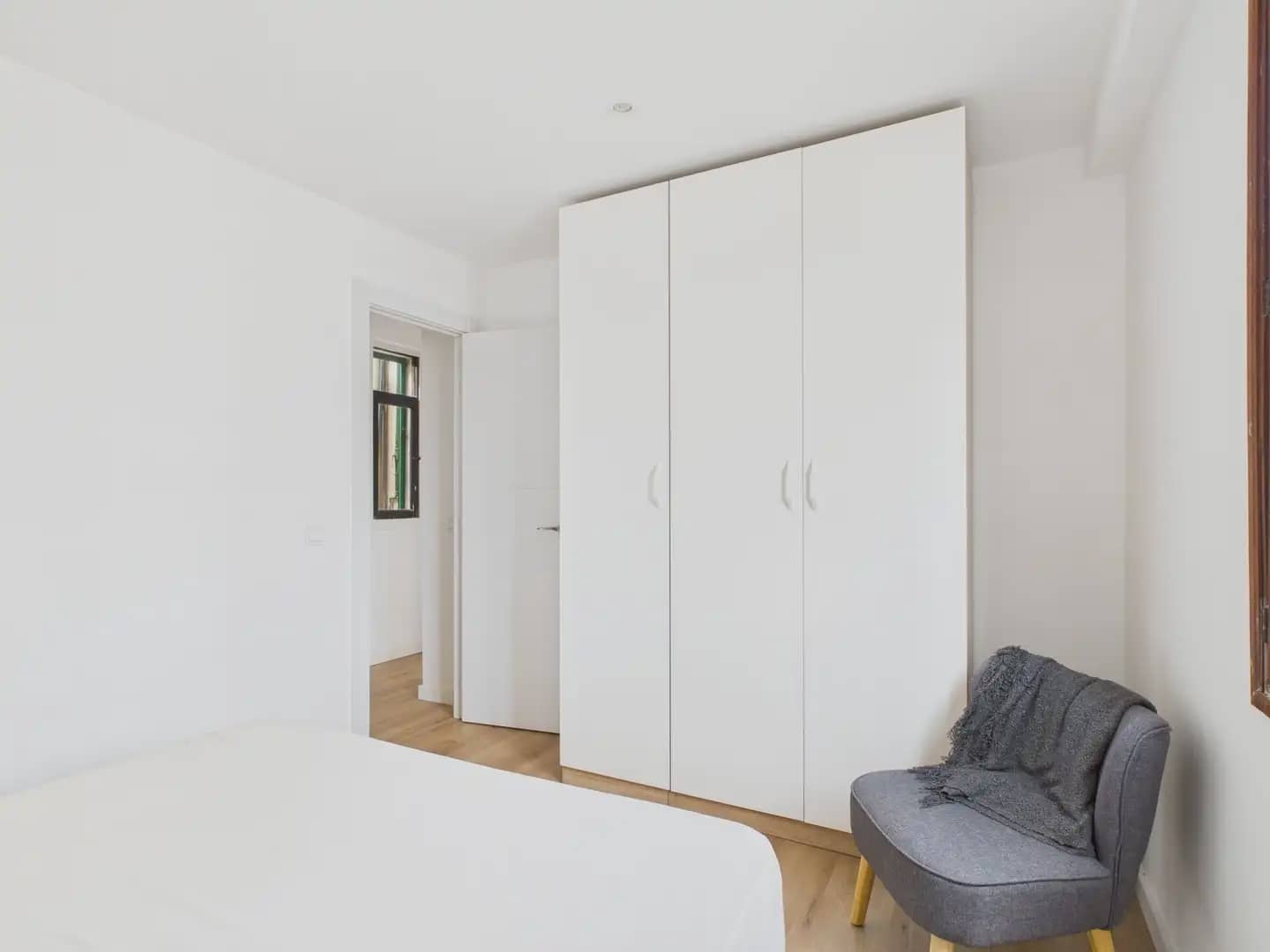 Appartement de 2 chambres à louer à Palma de Mallorca - 1 500 € (Ref: 10043430)