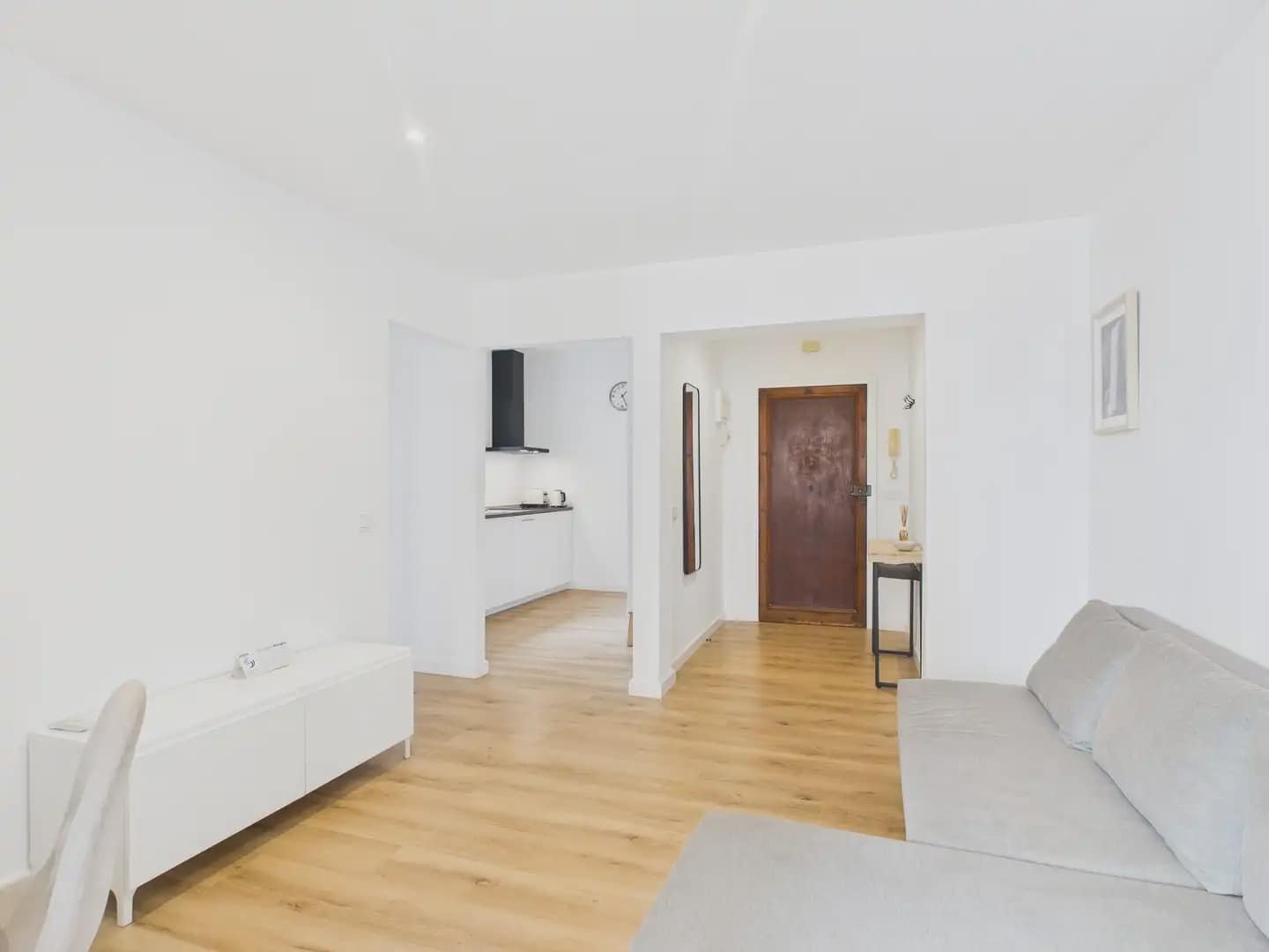 Appartement de 2 chambres à louer à Palma de Mallorca - 1 500 € (Ref: 10043430)