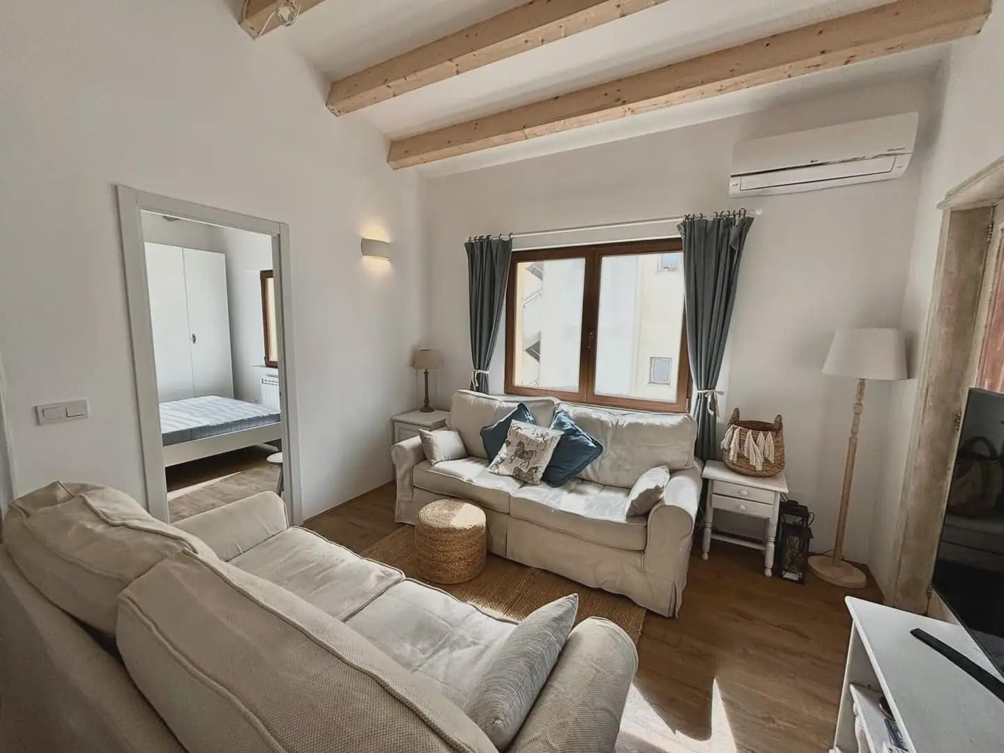 Apartamento de 2 habitaciones en Palma de Mallorca en alquiler - 1.850 € (Ref: 10044032)