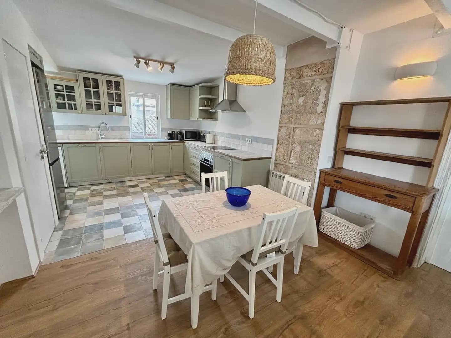Apartamento de 2 habitaciones en Palma de Mallorca en alquiler - 1.850 € (Ref: 10044032)