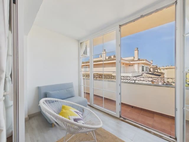 Penthouse de 1 chambre à louer à Llucmajor avec piscine - 1 300 € (Ref: 10052132)