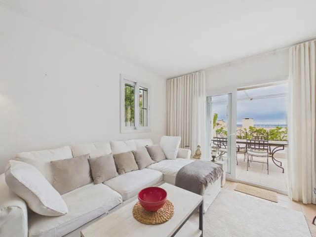 Appartement de 2 chambres à louer à El Terreno, Palma de Mallorca avec garage - 1 700 € (Ref: 10076885)