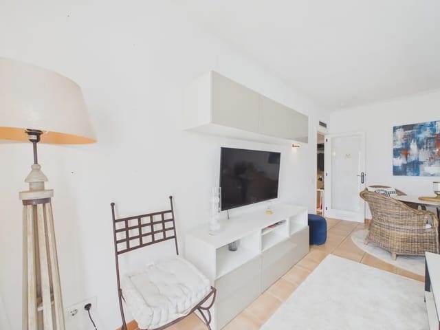 Appartement de 2 chambres à louer à El Terreno, Palma de Mallorca avec garage - 1 700 € (Ref: 10076885)