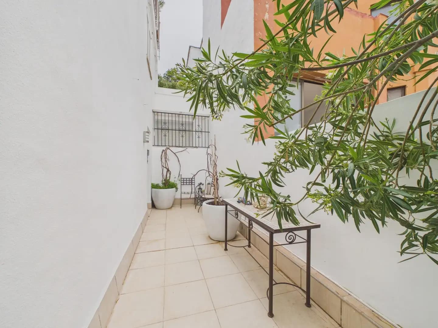Appartement de 2 chambres à louer à Palma de Mallorca avec garage - 1 700 € (Ref: 10076885)