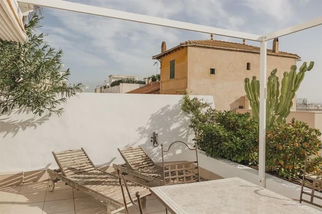 Appartement de 2 chambres à louer à El Terreno, Palma de Mallorca avec garage - 1 700 € (Ref: 10076885)
