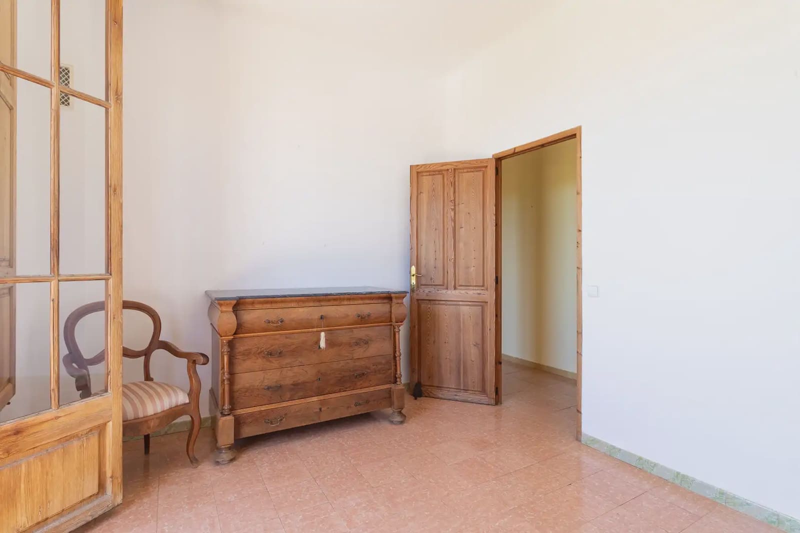 Chalet de 5 habitaciones en Palma de Mallorca en alquiler con garaje - 2.600 € (Ref: 10077146)