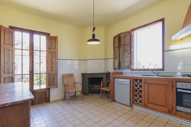 5 bedroom Villa for rent in Genova, Palma de Mallorca with garage - € 2,600 (Ref: 10077146)