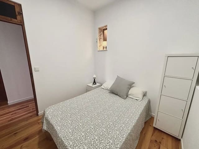 2 quarto Apartamento para arrendar em Son Armadans, Palma de Mallorca - 1 900 € (Ref: 10079094)