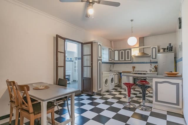 2 soverom Leilighet til leie i Son Espanyolet, Palma de Mallorca - € 1 750 (Ref: 10079857)
