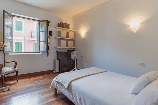 2 soverom Leilighet til leie i Son Espanyolet, Palma de Mallorca - € 1 750 (Ref: 10079857)