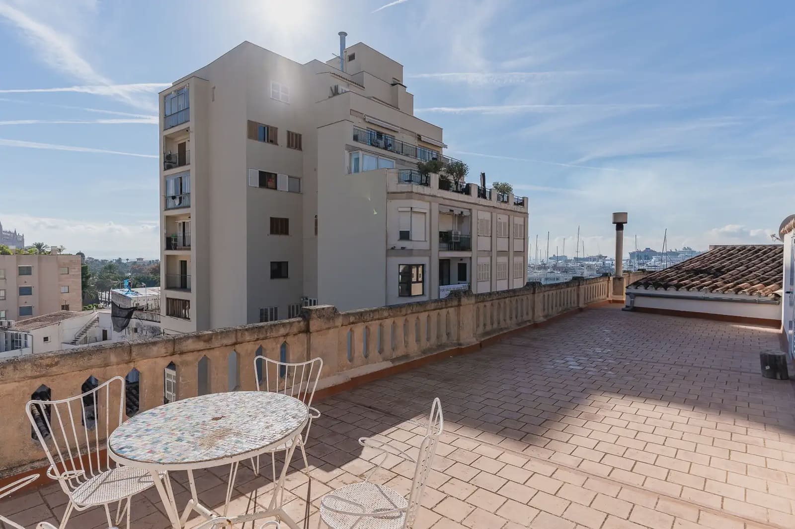 2 quarto Apartamento para arrendar em Palma de Mallorca - 1 750 € (Ref: 10079857)