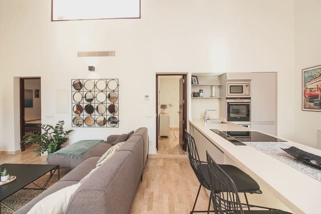 2 quarto Penthouse para arrendar em Centro, Palma de Mallorca - 1 900 € (Ref: 10148095)