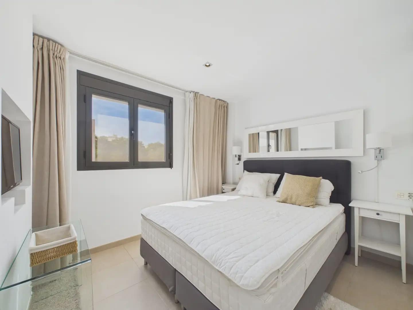 Appartement de 3 chambres à louer à Palma de Mallorca avec garage - 4 000 € (Ref: 10153842)