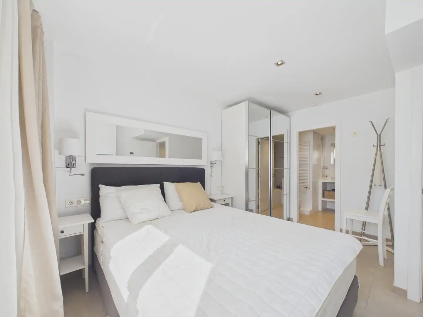 Appartement de 3 chambres à louer à Palma de Mallorca avec garage - 4 000 € (Ref: 10153842)