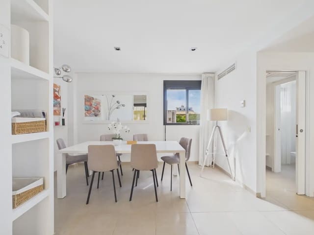 Appartement de 3 chambres à louer à Santa Catalina, Palma de Mallorca avec garage - 4 000 € (Ref: 10153842)