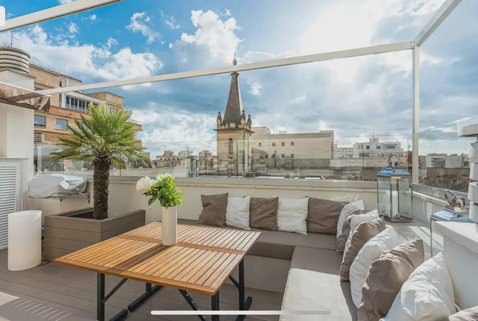 Appartement de 3 chambres à louer à Palma de Mallorca avec garage - 4 000 € (Ref: 10153842)