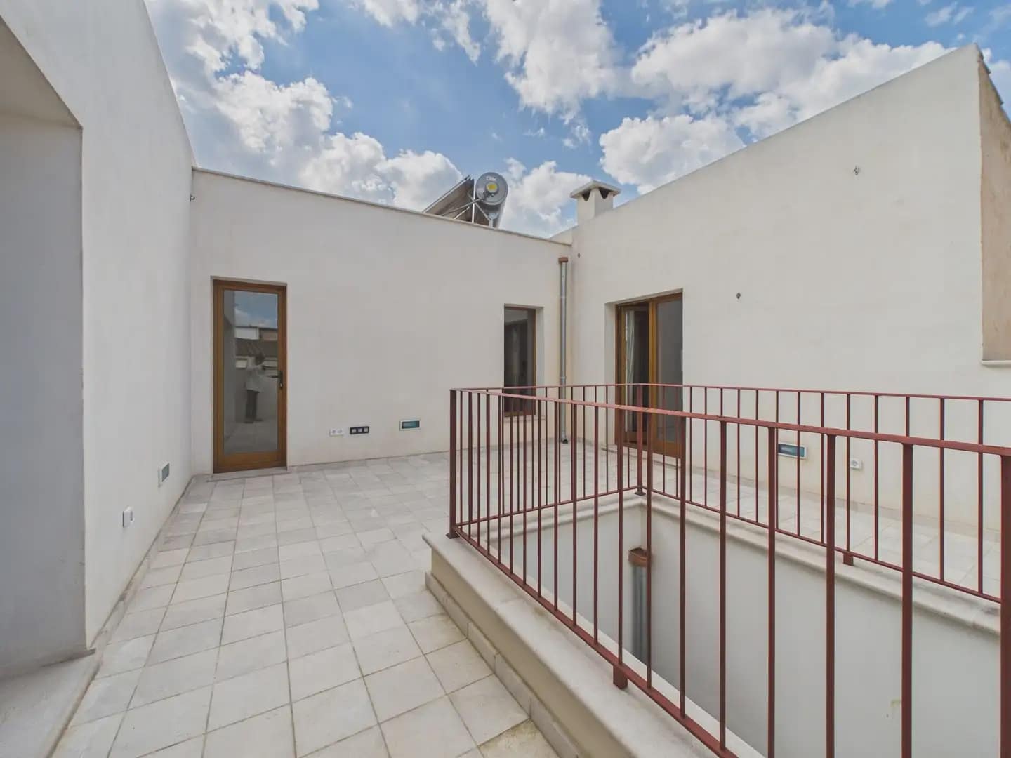 4 bedroom Townhouse for rent in Felanitx with pool garage - € 5,500 (Ref: 9971529)