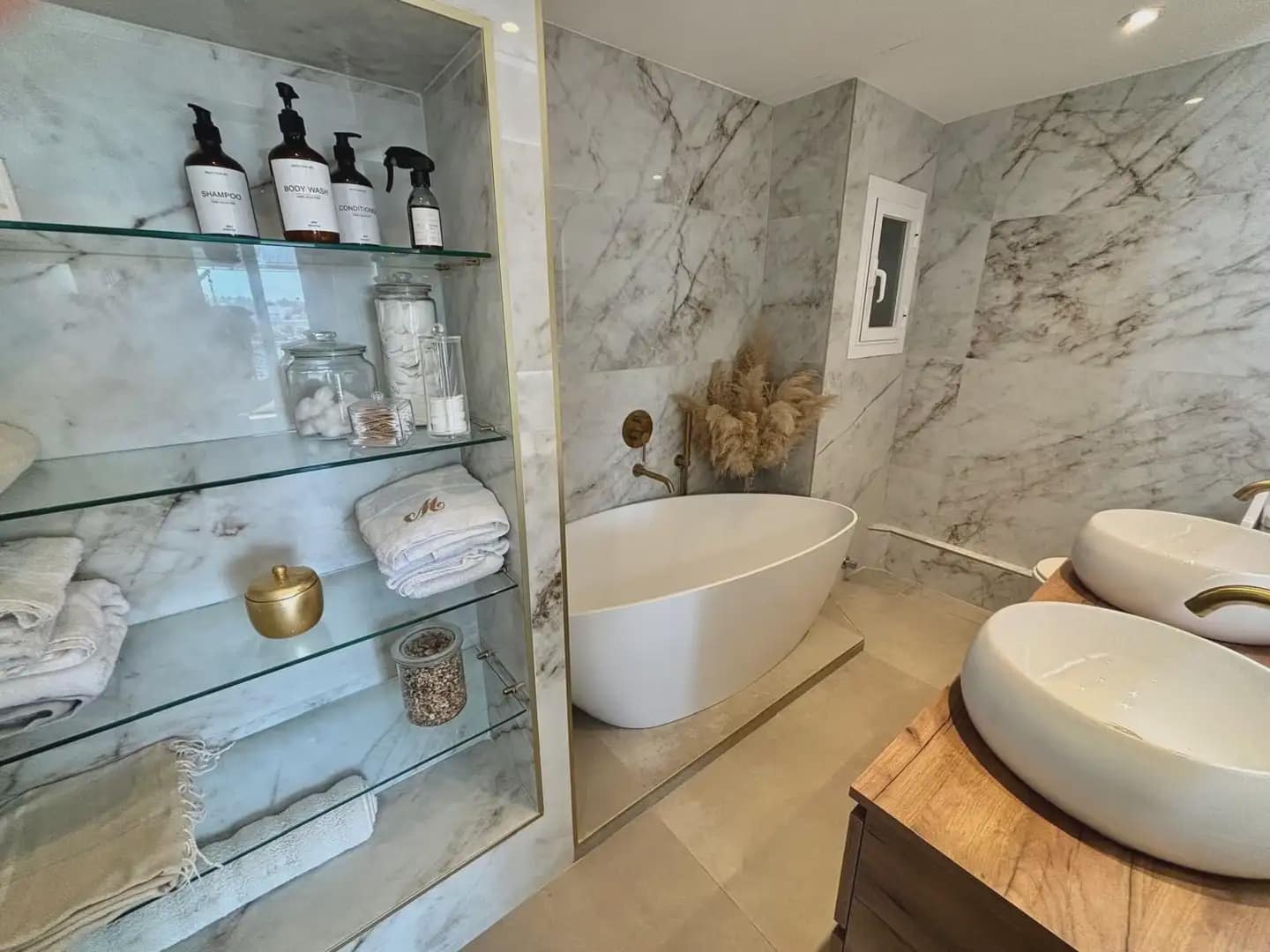 2 bedroom Apartment for rent in Calvia - € 2,290 (Ref: 9971531)