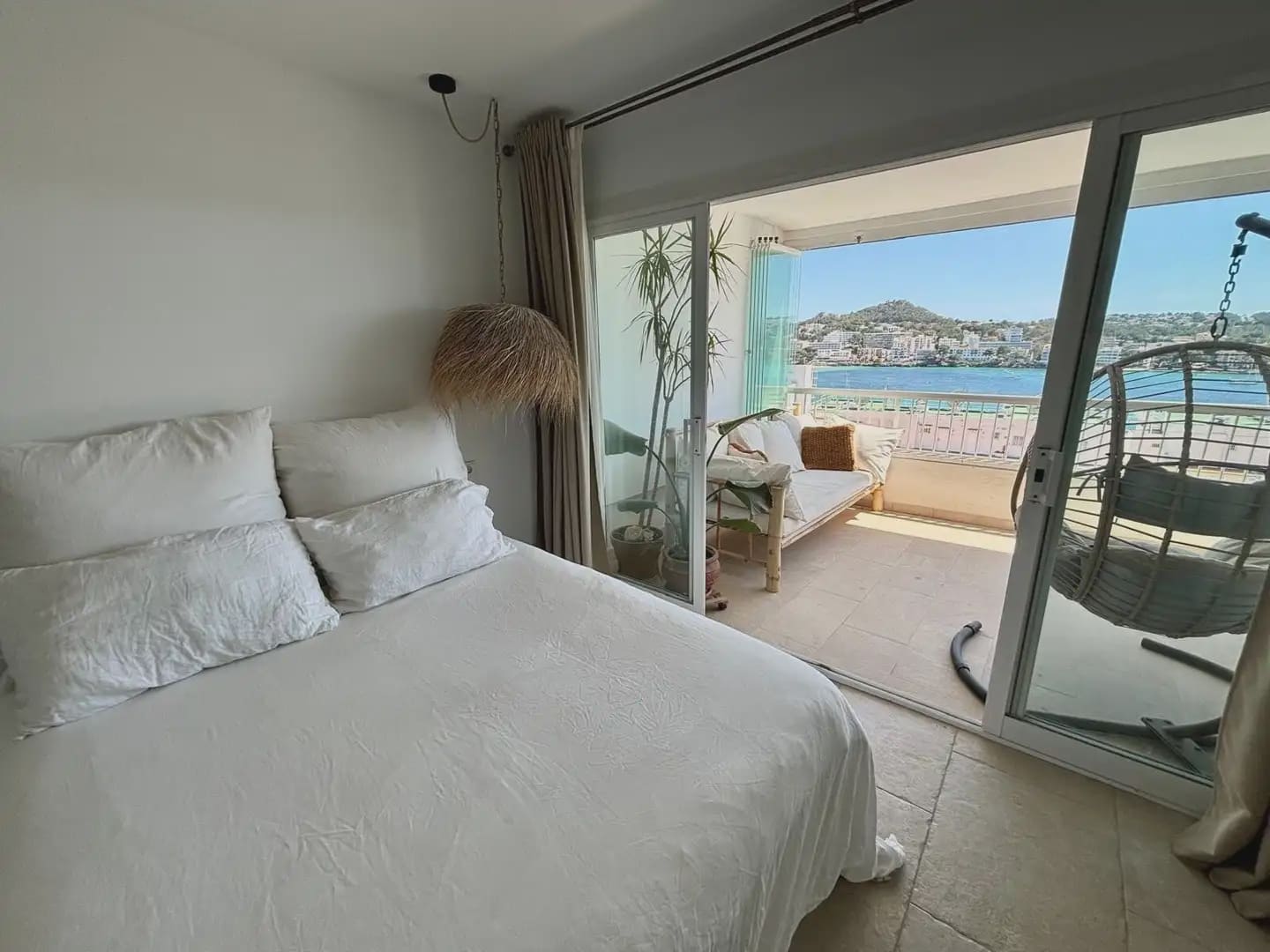 2 bedroom Apartment for rent in Calvia - € 2,290 (Ref: 9971531)